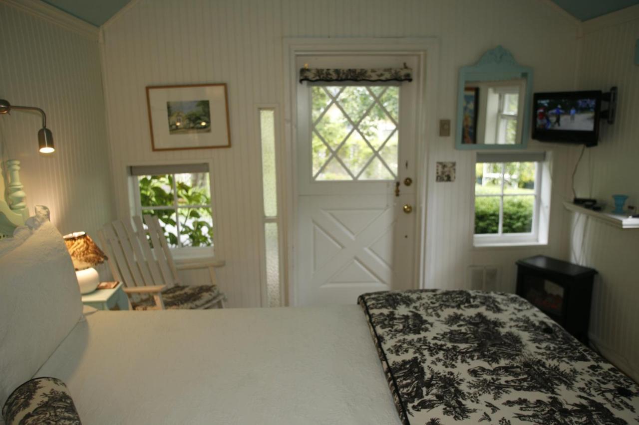 Country Cottage Of Langley Exterior photo